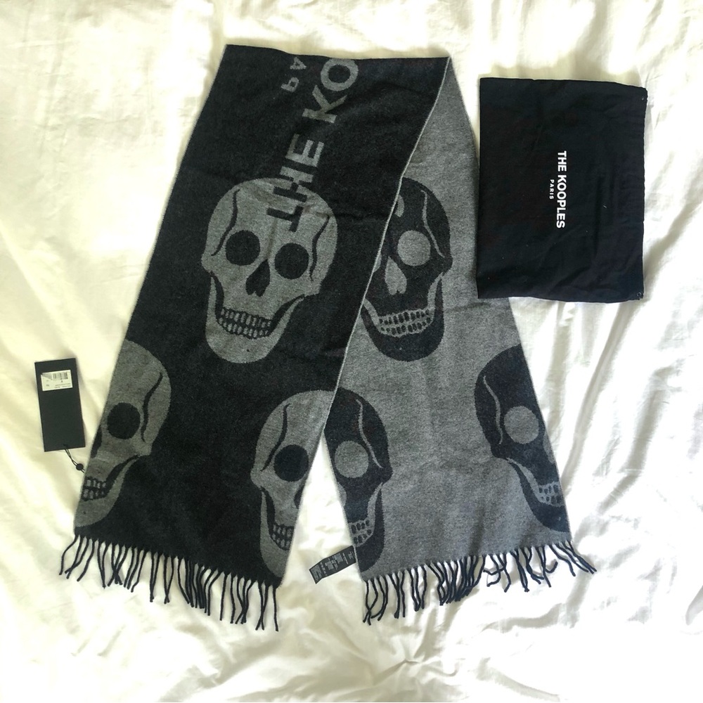 THE KOOPLES Skullhead Wool Scarf